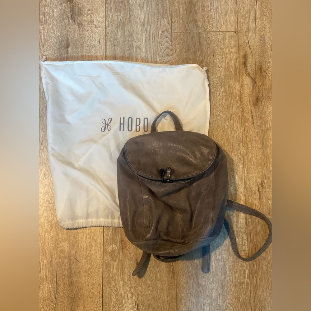 Hobo River Genuine Leather Backpack MSRP $298 Grey Taupe Travel School